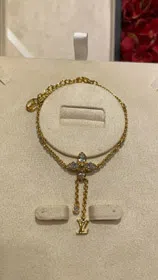 Louis Vuitton LV full diamond floral small chain tassel gold bracelet-3729  