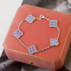 Van Cleef & Arpels four-leaf lucky purple chalcedony bracelet-3730