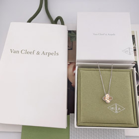 Van Cleef & Arpels white gold and rose gold diamond four-leaf clover necklace-3733